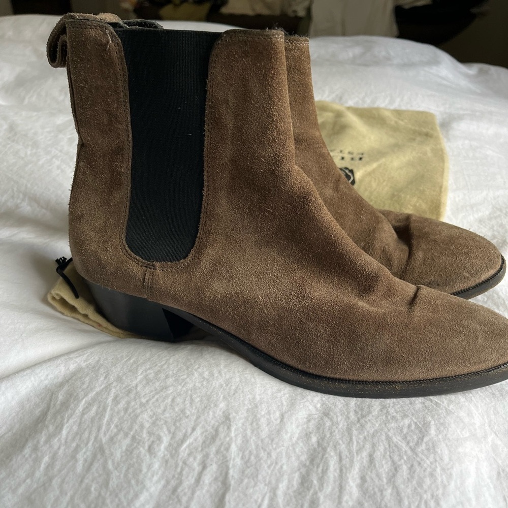 Burberry Beige Suede Booties